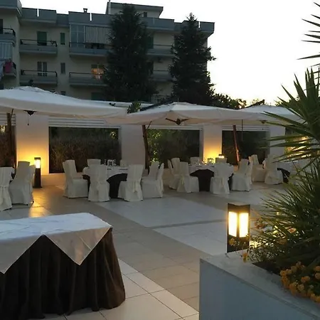 Hotel Pineta Wellness &